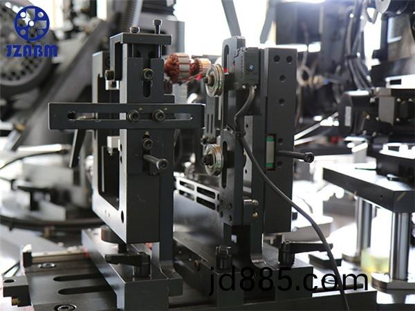五工位P型全自动平衡机